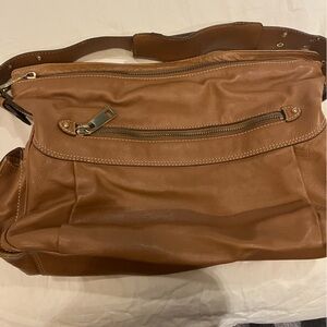 Marc Jacobs Luxurious Leather Bag